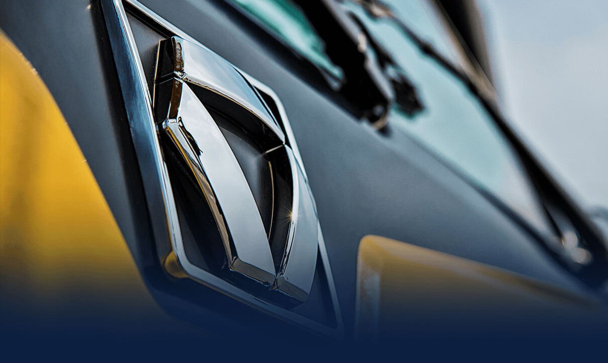 八十載砥礪前行！