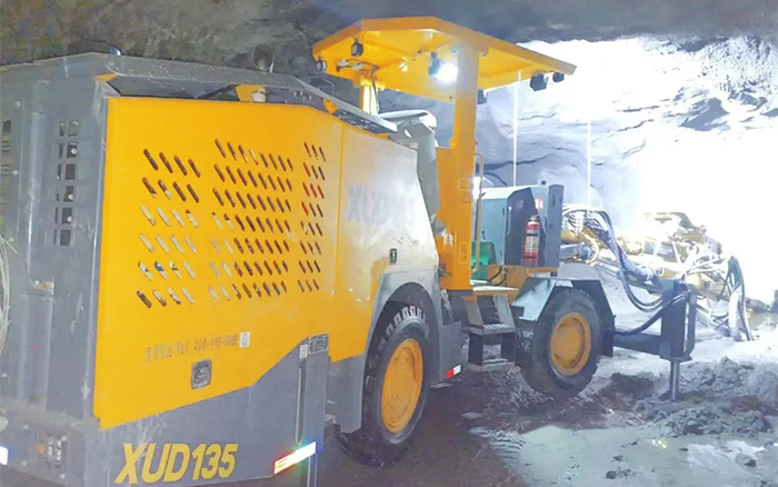 掘進(jìn)鐵礦！徐工掘進(jìn)鉆車硬核施工