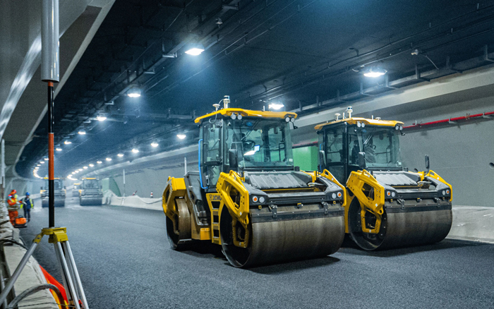 XD135TIV壓路機：智能施工時代的高效利器！