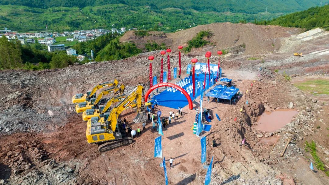 礦山之巔，蜀道論劍！徐工邀您共鑒綠色施工新紀(jì)元