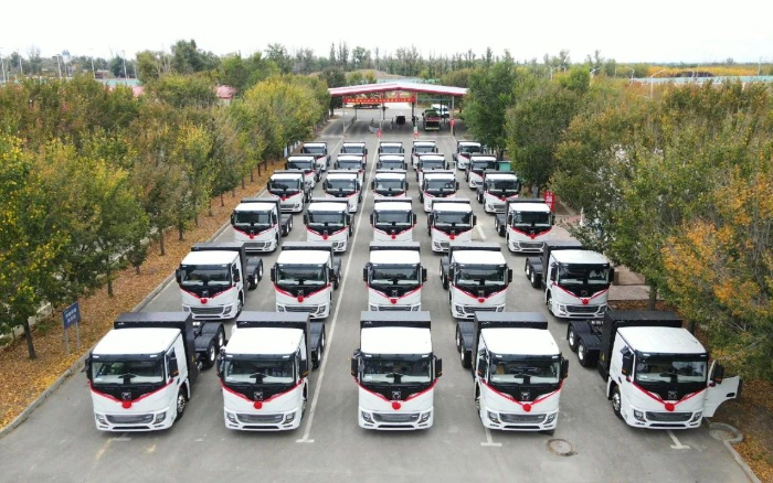 脫碳“換”綠進行時！徐工新能源重卡批量交付西北