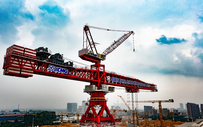 23000噸米！徐工“全球最大塔機(jī)”下線交付！