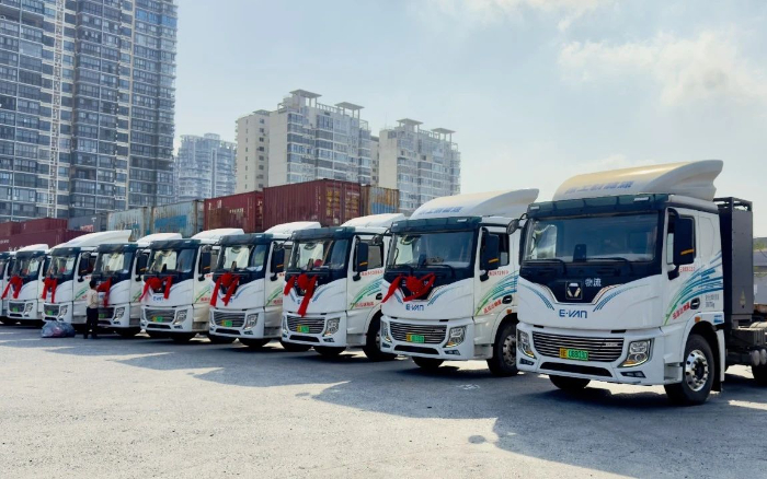 百臺交付 | 徐工新能源重卡綠動(dòng)海南