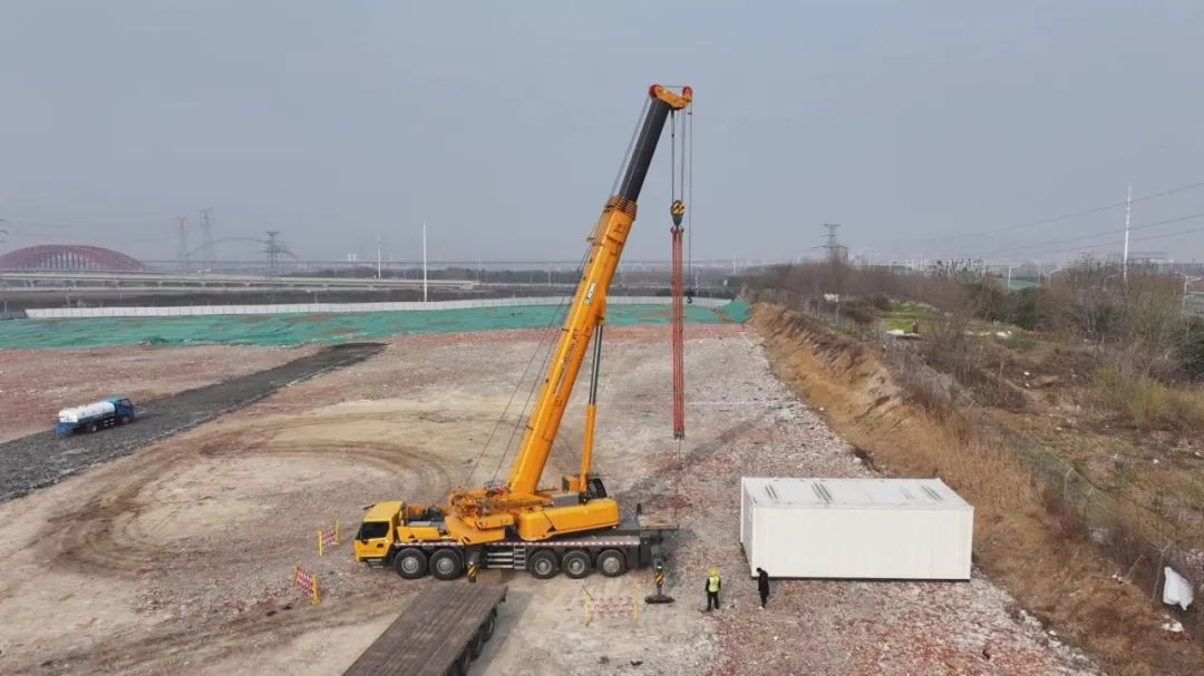 月出勤27天！徐工G2代XCT130G7-1省油又高效，18年吊裝機長都贊！