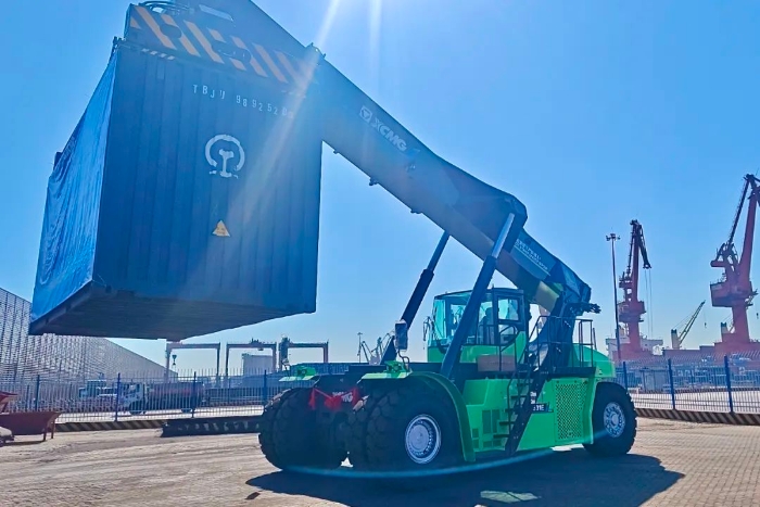 捷報(bào)不斷！徐工港機(jī)多區(qū)域定制化交付助力首季“開門紅”