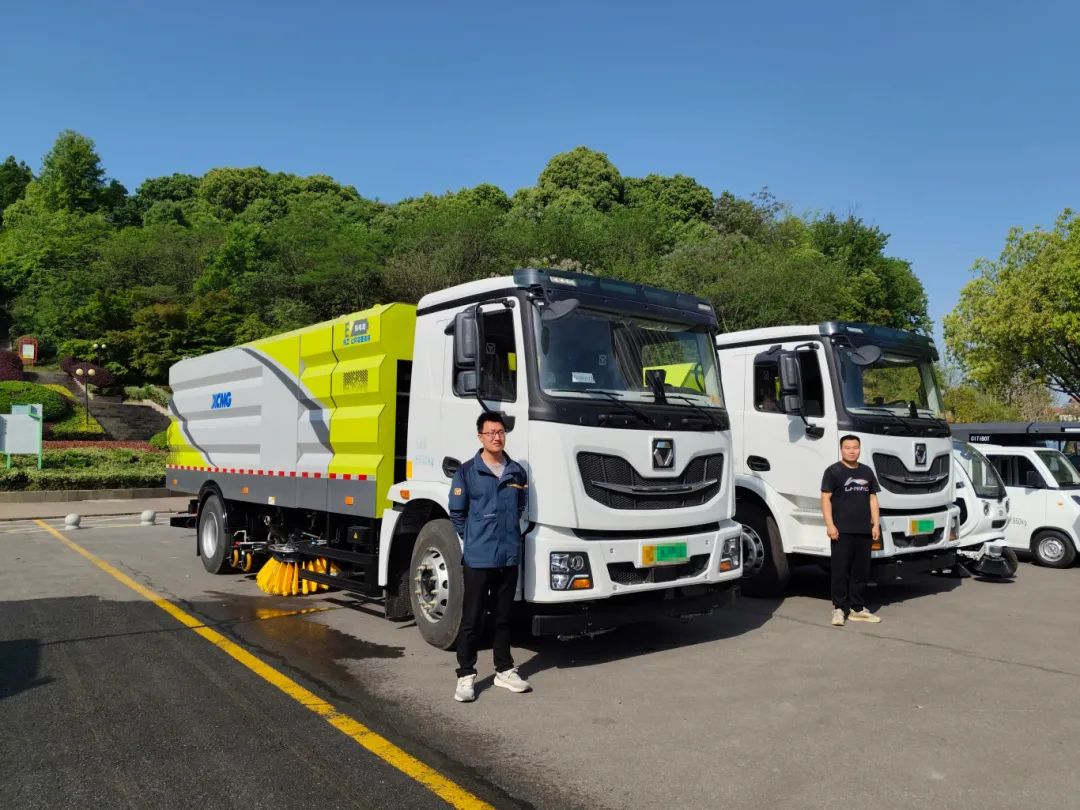 “綠”見安徽！徐工新能源產(chǎn)品亮相銅陵市道路清掃保潔現(xiàn)場會