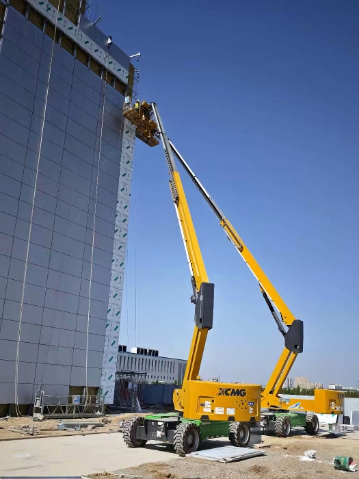 智慧物流中心外立面零碳施工，徐工XGS28ACK-Li成綠色施工密鑰