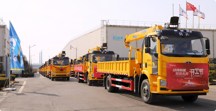 2025年，徐工&解放“整車一體化”隨車起重機批量發(fā)車，閃耀開門紅！