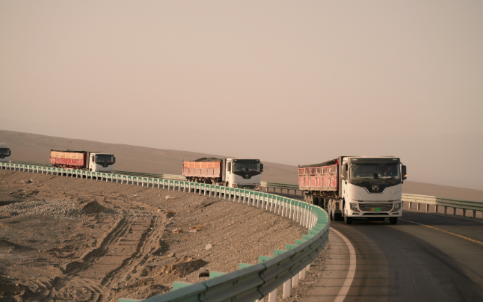 煤海逐綠！徐工新能源牽引車書寫煤炭運輸綠色答卷