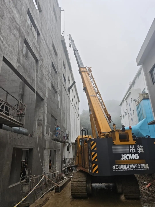 5米窄縫顯神威！請看XGTC30L5助力破解“灰塵圍城”！