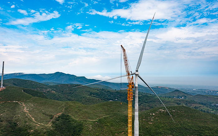 四冠王者 | 徐工XGL3300-220S風(fēng)電動(dòng)臂塔機(jī)再顯神威！