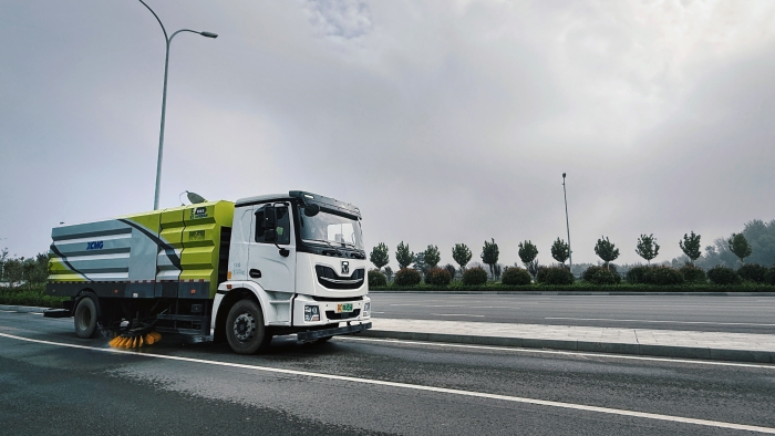 菏澤“迎賓大道”煥新進(jìn)行時！來看徐工如何支招