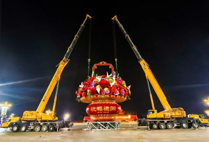 連續(xù)15載，徐工“赴約”天安門，獻禮祖國！