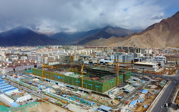 “世界屋脊”再建新地標！徐工群塔“交作業(yè)了”！