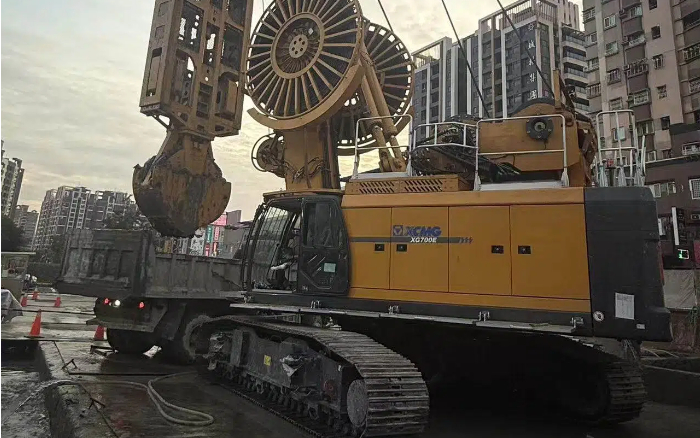 穩(wěn)保施工！徐工地下連續(xù)墻液壓抓斗攻克東南亞復雜工況