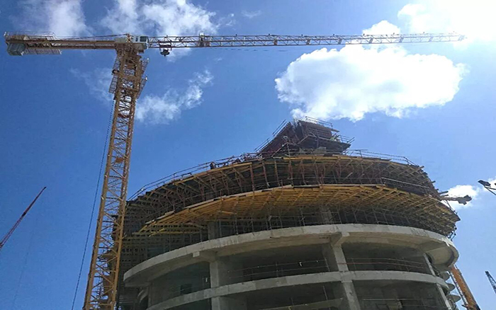 徐工塔機跨越山海，閃耀“一帶一路”