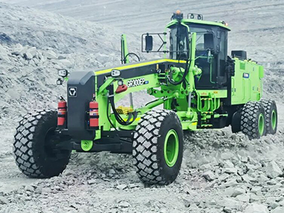 揭秘徐工GR300EP平地機：新能源干將如何高效作業(yè)？